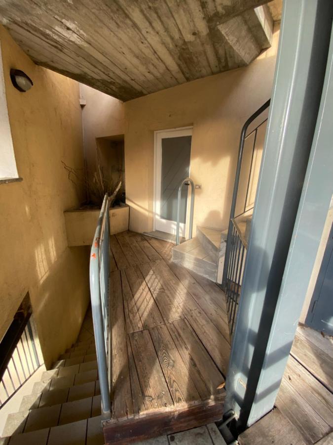 Vicolo Forno Apartment Mercallo Exterior photo